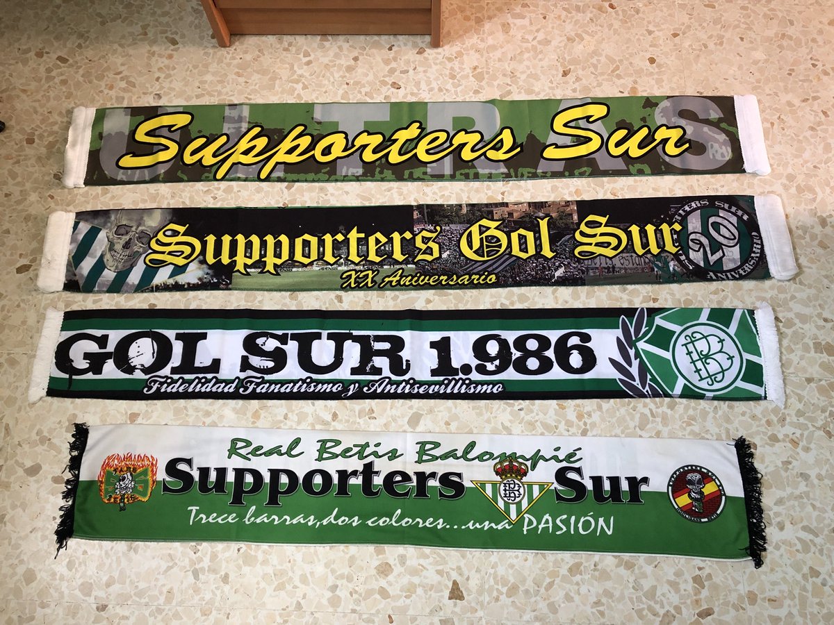 StickerUltras's tweet photo. Vendo estas bufandas, interesados MD https://t.co/JvuOKHUevW