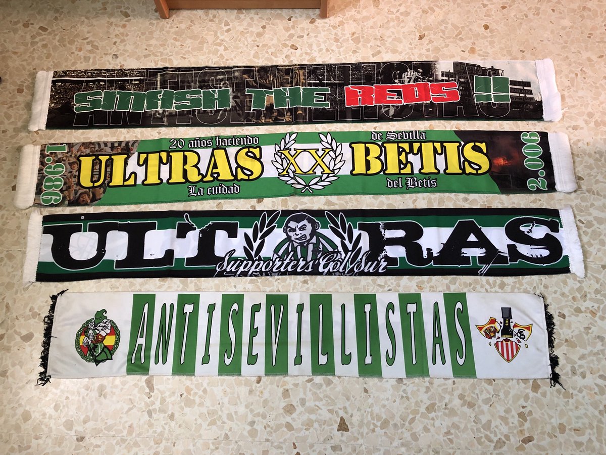 StickerUltras's tweet photo. Vendo estas bufandas, interesados MD https://t.co/JvuOKHUevW