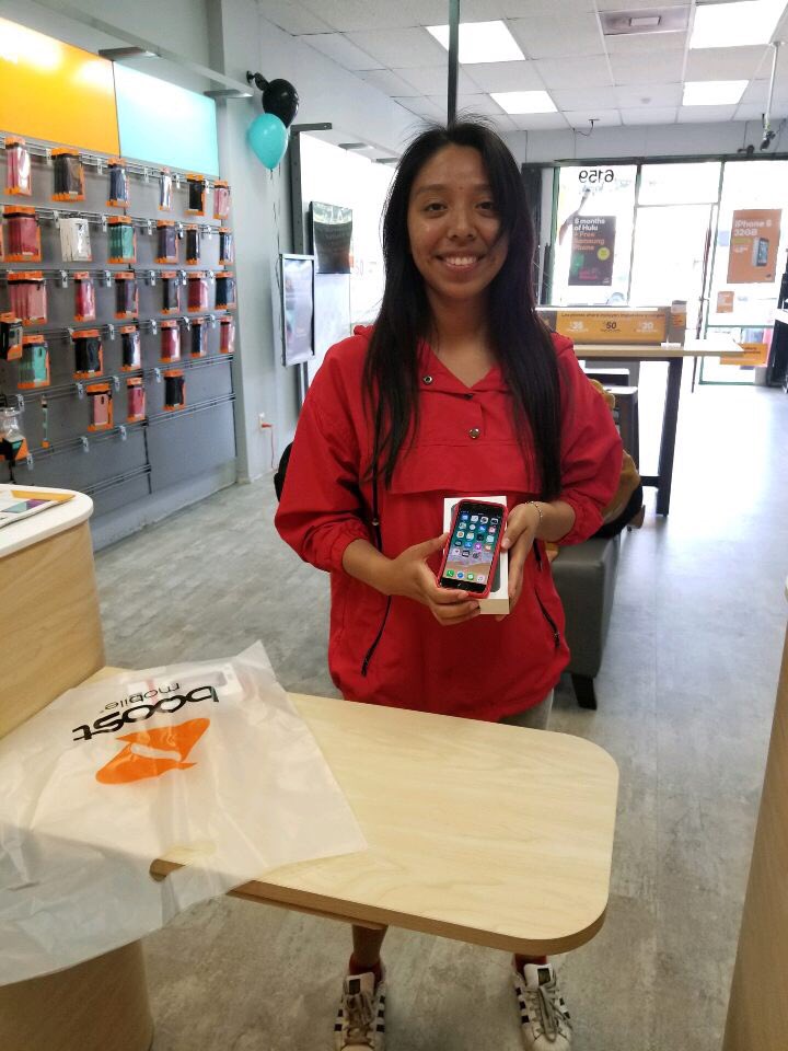 xtreme_cellular's tweet photo. More switching weekend @noreen_vip @Desiree_spg @prailpcs @MYP81 @KeilaSpg @vipcaseyf @DaveBerginVIP @DennisDesmith @ https://t.co/qNfS1ASzXJ
