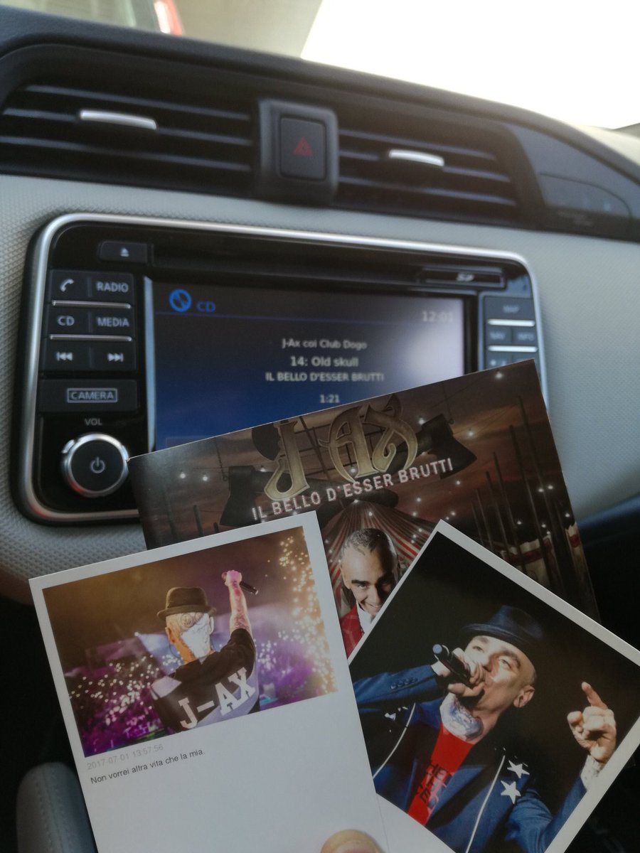 frankdarkx2's tweet photo. Axolizzato fino alla fine ❤️
Siamo i migliori fan 🙈siamo i nipoti del miglior zio d’Italia! Grazie di tutto @jaxofficial ,la tua musica mi aiuta sempre 😘
Non mollare mai
#25anniax #cuorenerd https://t.co/knE2f0NWxg
