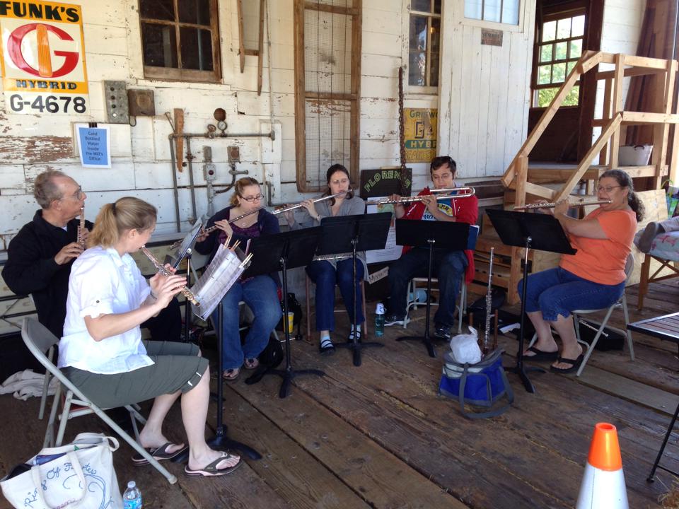 BellevueLibrary's tweet photo. Tomorrow! In the Library! It's the Ring of Flutes! Join us for Music + Lunch in the Library for #LibrariesRock. 4/18 at 12:00 noon. Bring your sack lunch, enjoy the music! #BellevueNebraska #AdultLibraryProgram #MiddayMusic #OmahaMetro #FreeFamilyFun #Music #LiveMusic https://t.co/yABZzc85R9
