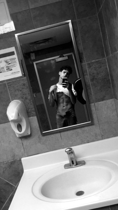 #FineMenThatEatAss #finementhatareactuallyinsecure https://t.co/IshoJpMKO4<a href="/tag/finementhateatass"class="tags">#FineMenThatEatAss</a><a href="/tag/finementhatareactuallyinsecure"class="tags">#finementhatareactuallyinsecure</a>