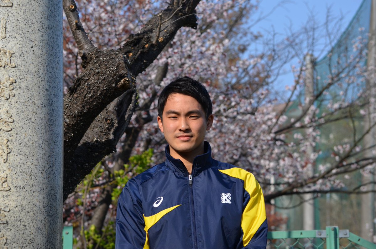 RUGBY_REPUBLIC's tweet photo. 慶大主務・田中陽太郎が覚悟を決めた日。スタッフから目指す大学日本一。
https://t.co/9t47wco8zO
#rugbyjp　#jrfu_jpn　#ラグビー https://t.co/KhBRBXC958