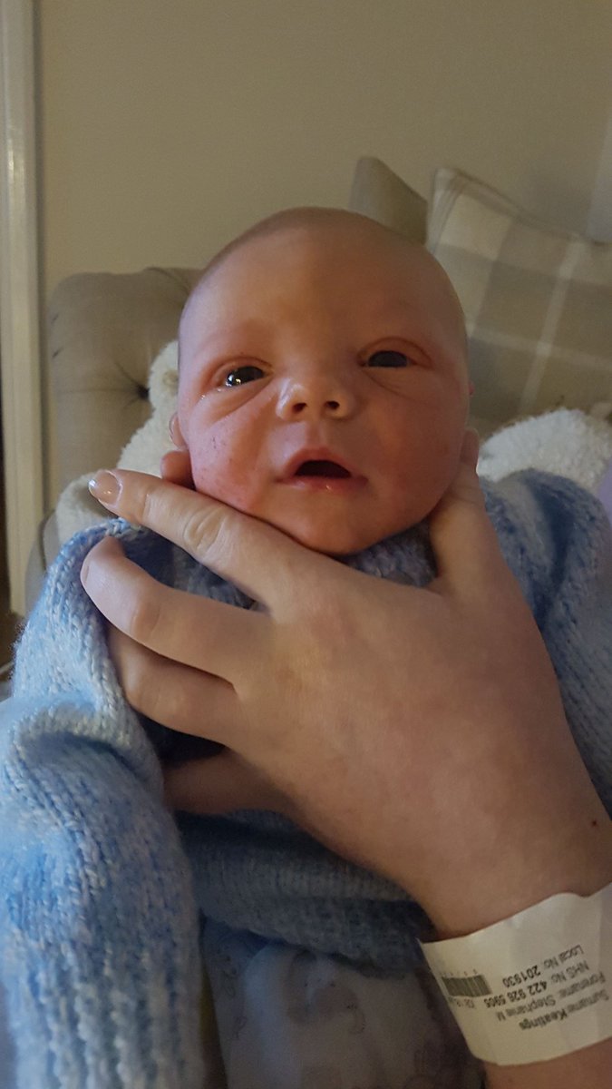 DanKeatings's tweet photo. Steph and i would like to announce the arrival of our son Elijah William Keatings.He was born on the 07-04-18 at 09:32 AM weighing 7lb 2oz. https://t.co/x50mFIcMtQ