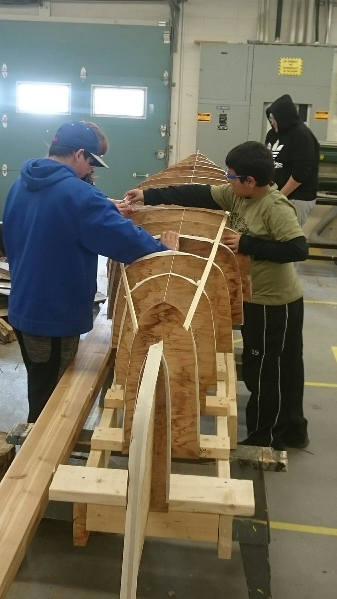 MrPetriew's tweet image. Cedar strip canoe.  #shopproject #mpscpssd