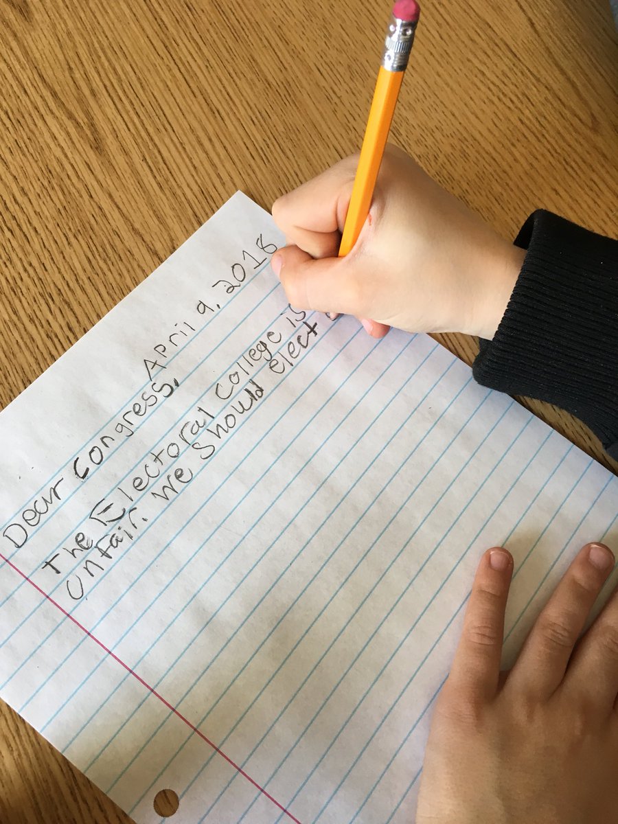 MrsMelcherClass's tweet photo. Students wrote persuasive letters to congress today after studying the electoral process! https://t.co/UgKpWLwgIz
