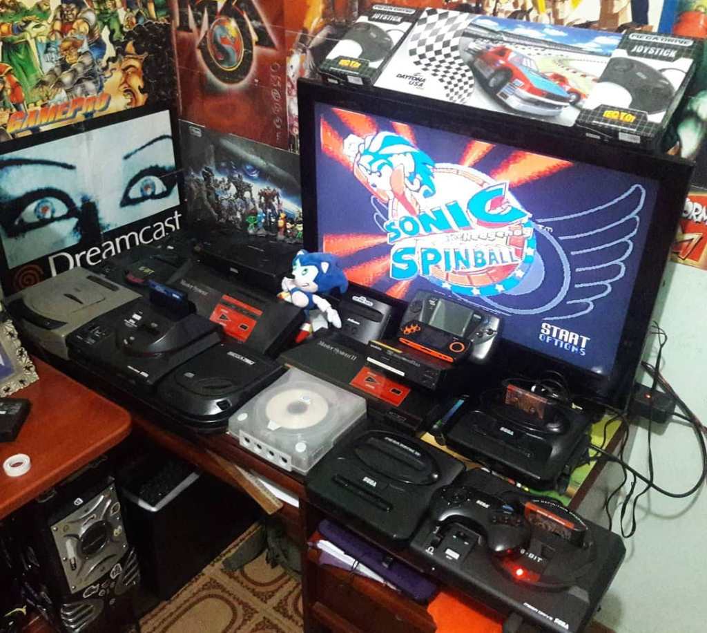 retrotechinfo's tweet photo. #tectoy #sega #megadrive #segacd #dreamcast #mastersystem #segasaturn #mdplay #… https://t.co/yNjE1mEsWT https://t.co/Fj4oyTa9m8
