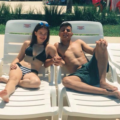 Emile7's tweet photo. #NovaFotoDoPerfil https://t.co/5TZkHHd3eJ