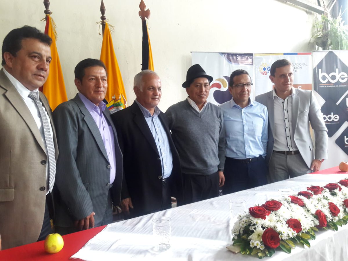Secretario del Agua, <a href="/HumbertoCholang/">HUMBERTO CHOLANGO</a>, participa en la inauguración de la planta de tratamiento de aguas residuales del sistema de alcantarillado de la parroquia Principal, del cantón Chordeleg.