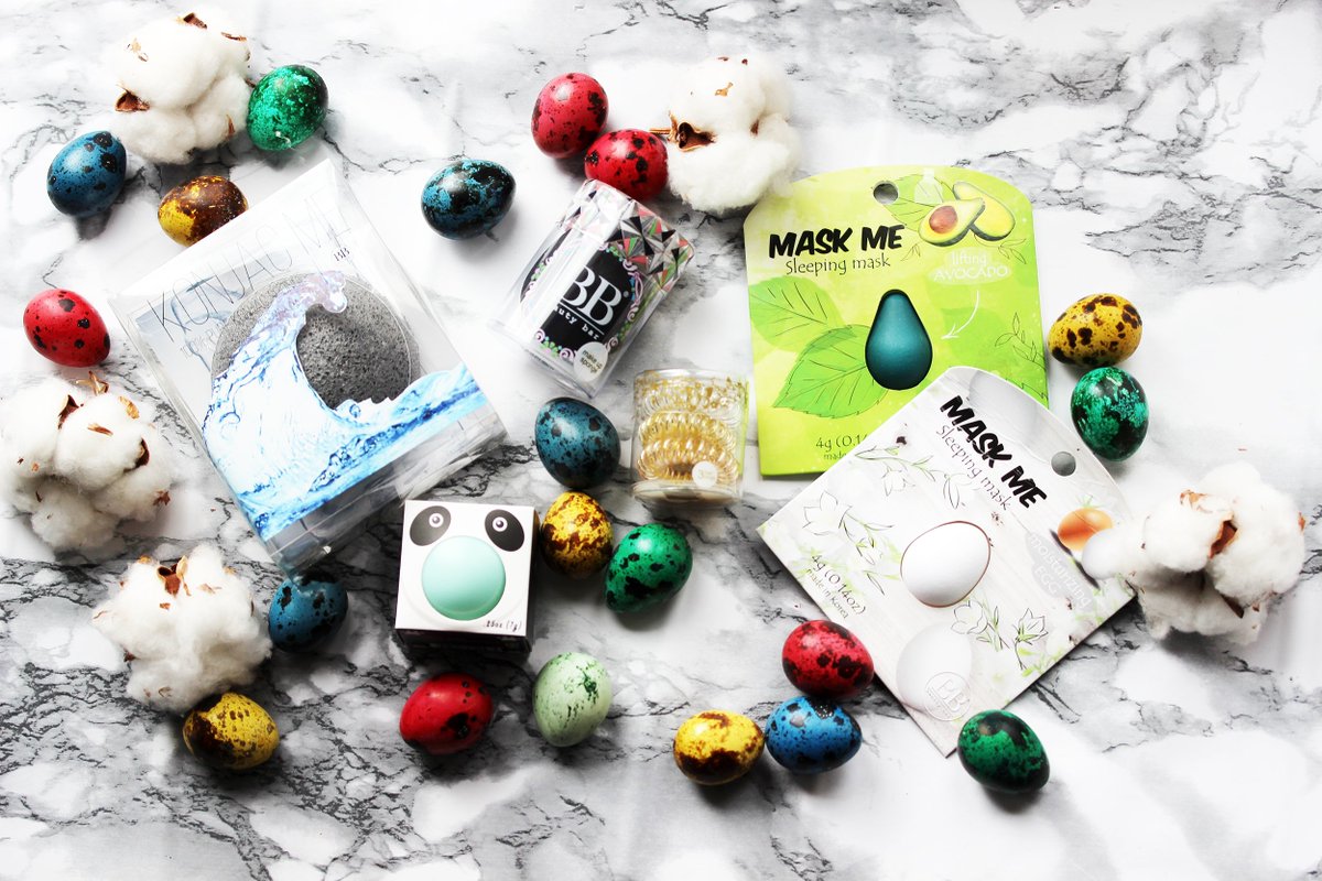 2b_Elizabeth's tweet photo. BB Beauty Box https://t.co/ek37UBaR9F https://t.co/MzdeQpEBrB