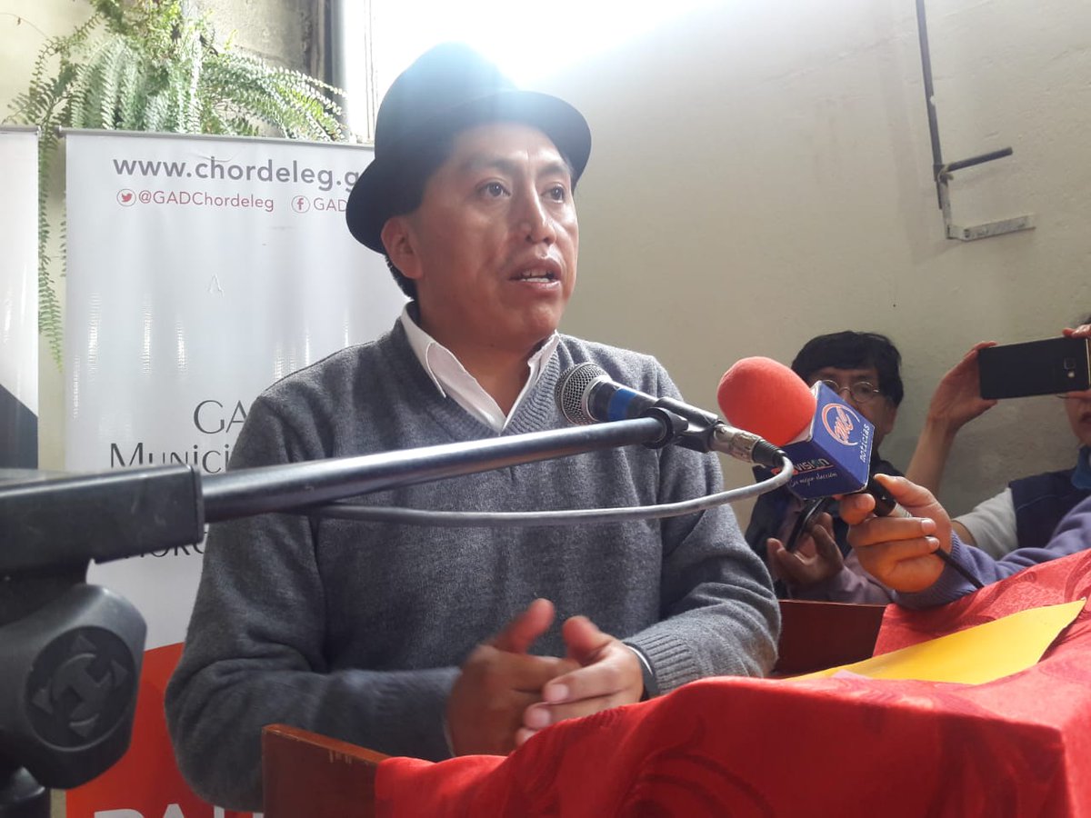 "Queremos devolver la dignidad de nuestros pueblos, por ello a través de esta Misión se invertirá cerca de dos mil millones para construir, mejorar y ampliar sus sistemas, así como las plantas de tratamiento de agua potable, de alcantarillado" <a href="/HumbertoCholang/">HUMBERTO CHOLANGO</a> #AguaParaTodos