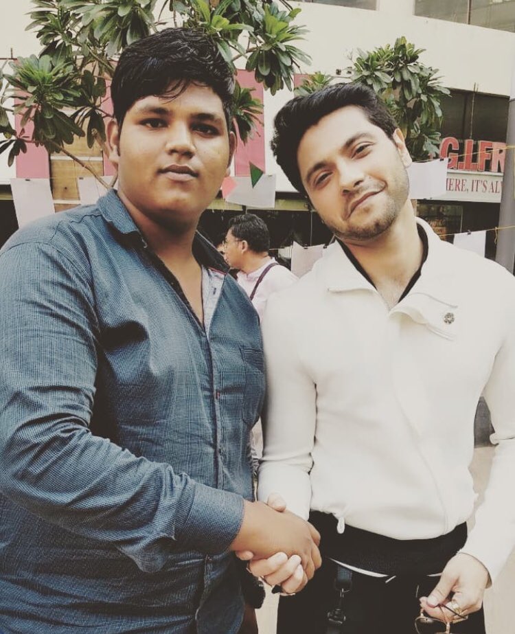 mriindonesia's tweet photo. @mishalraheja On the set of shooting #KumKumBahgya 😊 #KingSingh #NewTelly #Rockstar https://t.co/JPQBOJ9Ies
