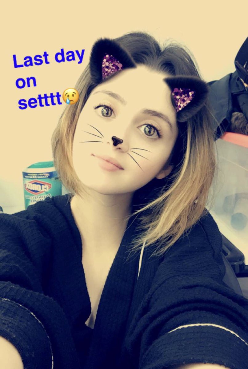 LMArgOfficial's tweet image. #SNAPUPDATE: laurafirefire: &quot;Último día en el setttt 😓&quot;