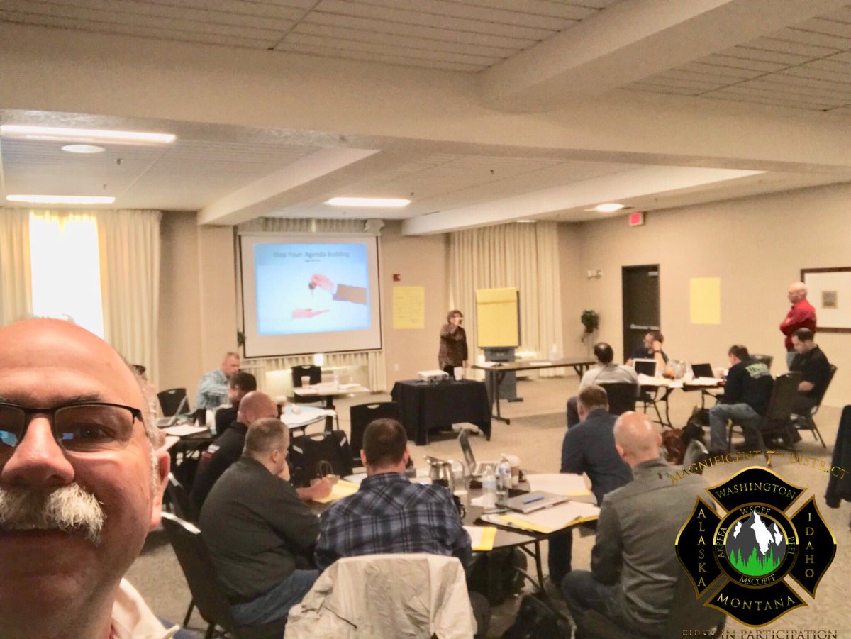 7thdistrictIAFF's tweet image. What a great weekend spending time with  these leaders &amp;amp; excited  to see what the future brings! @IAFFNewsDesk @WSCFF_UNION #Leadership #mag7th