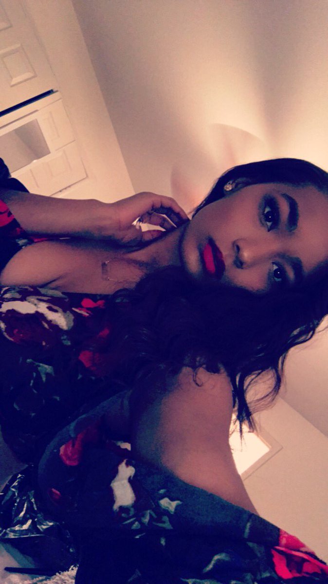 MUOuterLimits's tweet photo. This week’s #MemberMonday is @Ash__Nash!
-She’s a sophomore studying Mass Media Communications with minors in performing arts &amp; Black studies
-She’s been dancing since she was 5
-Her favorite part about dance is the adrenaline rush from performing! 
-Fun fact: she’s loves acting! https://t.co/lMG3FoLCXx