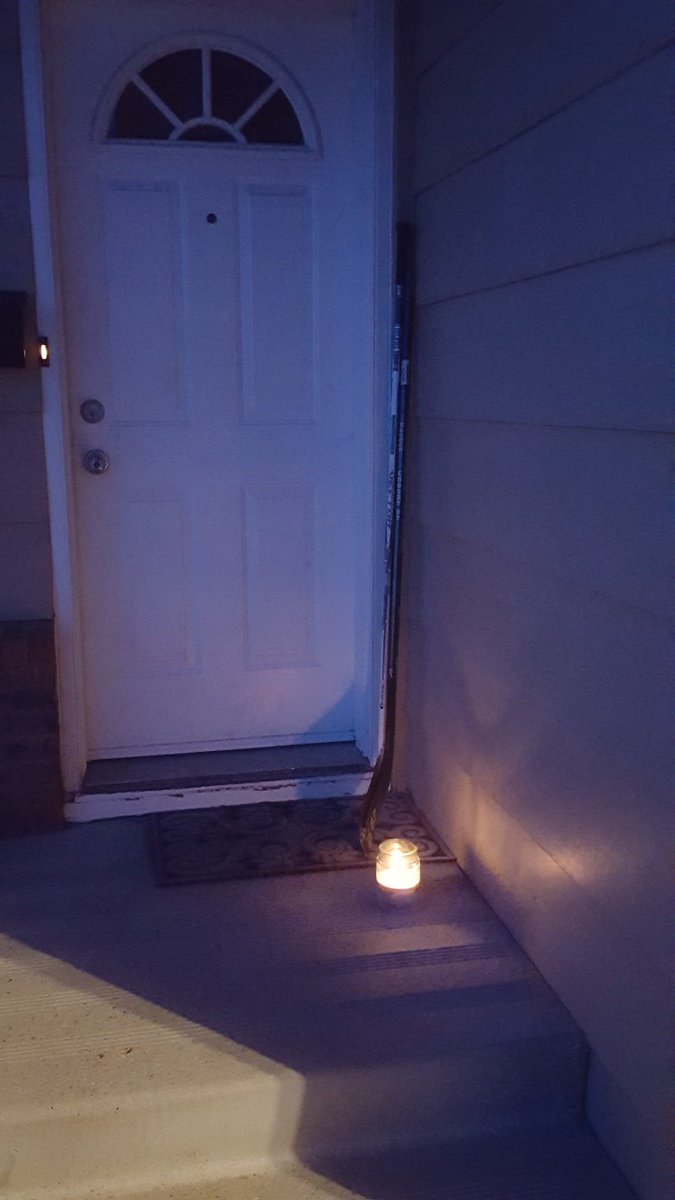 mmmanly78's tweet photo. Play on boys! #HUMBOLDTSTRONG https://t.co/ubkPdB3Mb1