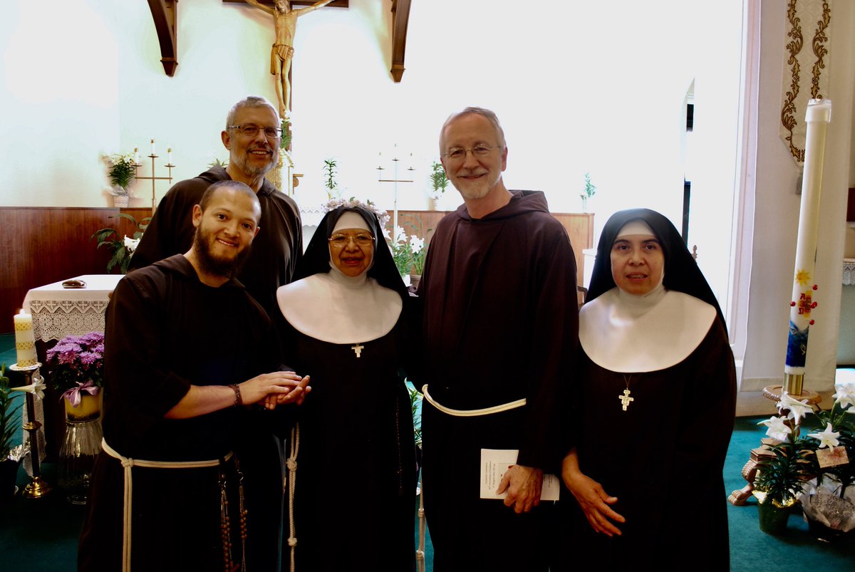 CapFriars's tweet photo. Today we celebrate with Sr. Margarita Maria, on reaching 60 years in religious life! She also RENEWED her vows! #PoorClareSisters #CapSisters #CapFriars #AndCounting https://t.co/a4WEq9xLlG