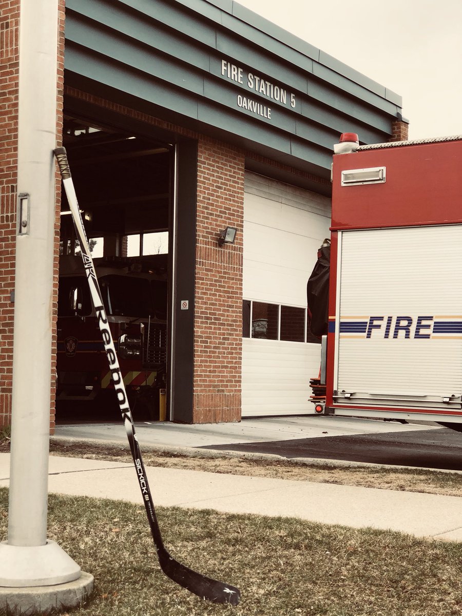 oakvillepffa's tweet photo. “Leaving it out tonight. The boys might need it…wherever they are.” #humboldtstrong #PutYourSticksOut https://t.co/EuCXVio963