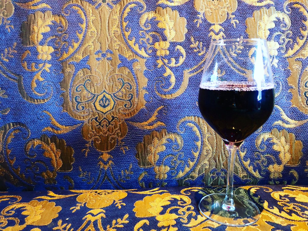 We made it through Monday . . . We all deserve some wine! Come get yours here at Old Town Social!
🍷
🍷
🍷
#mondaymotivation #monday #mondaymood #chicago #wine #chicagogram #chicagoland #winelover #winenot #wineanddine #winenight #chicagolife