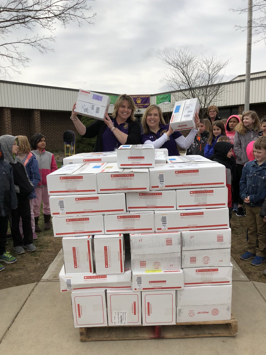 OFEWCPS's tweet photo. What a delivery! Thank you WCPS! @OFEWCPS @graydia @lahanks76 @wcpsmd @CarlyPumphrey https://t.co/BsMoyqdJPF