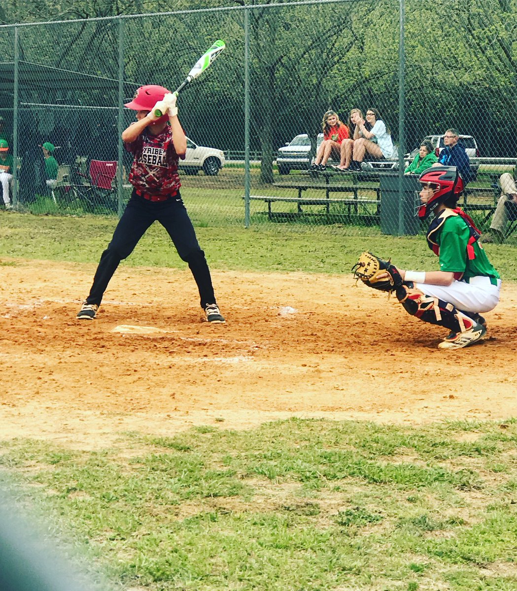 EnnisMommaX4's tweet photo. Redskins with the win!! #Tanner12❤️ #GoRedskins🖤⚾️🖤 @BryanCountyMS @missliz31 https://t.co/jQuCh0KBXP