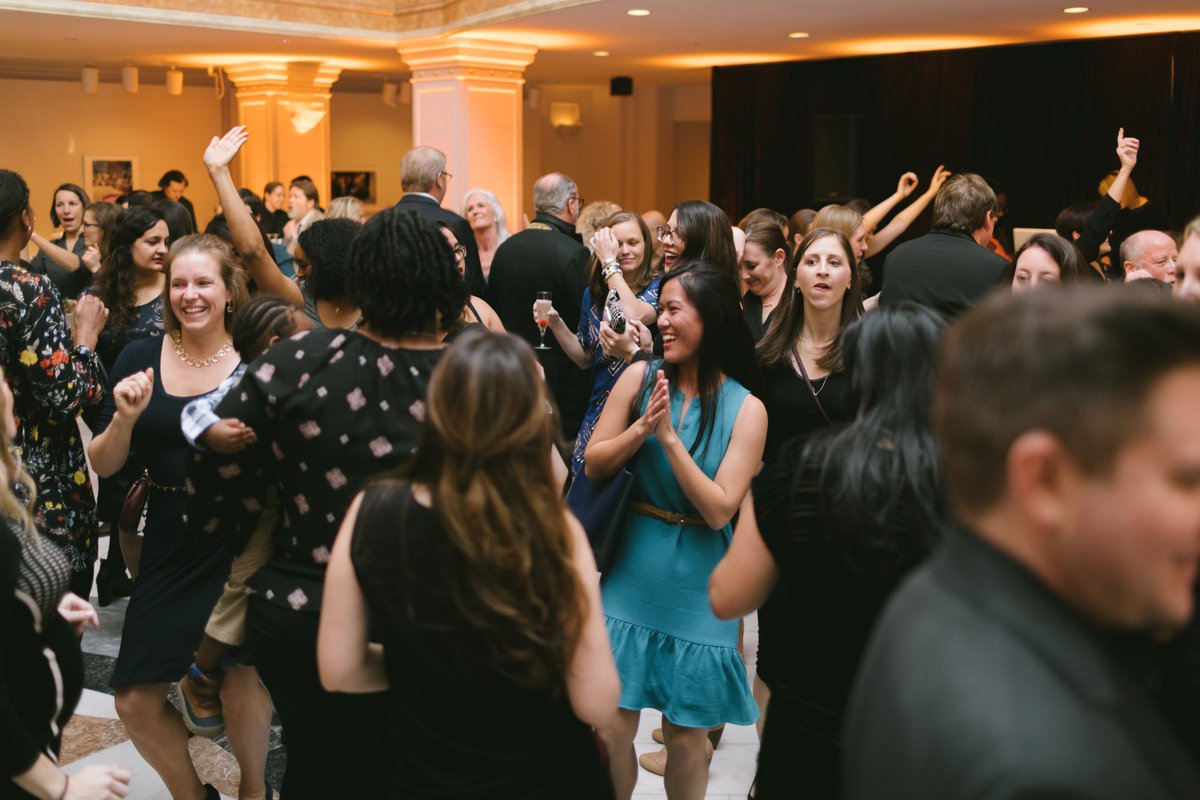 ACOG_District8's tweet photo. D8 clearly knows how to warm up for a day on the Hill. Where you at @ACOGD6? #2018CLC #FactsAreImportant #DancingIsImportant @ACOGAction https://t.co/Oq2Xz2HdxQ