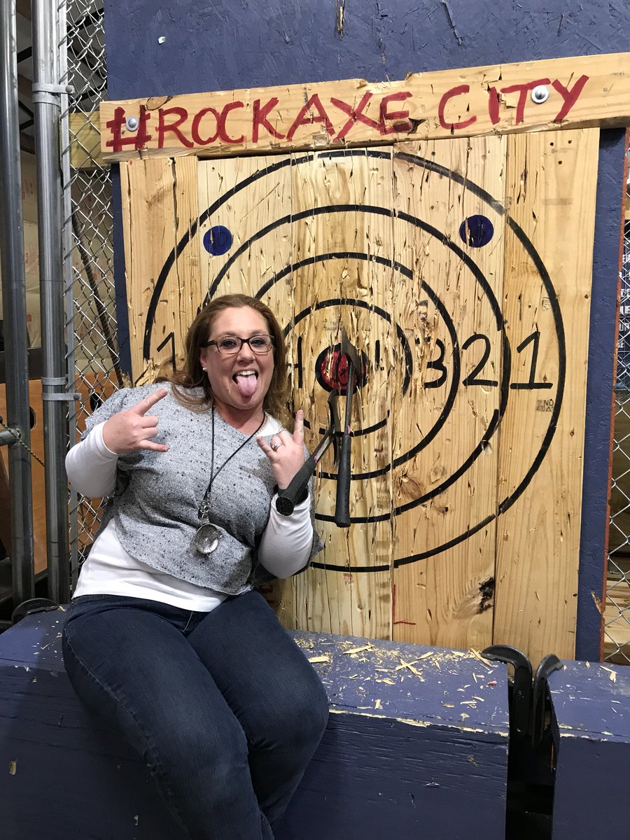RockAxeCity's tweet photo. Another great bachelorette/bachelor party this past weekend! We can bring the #Axecitement to your special event with one of our mobile axe throwing units, or you can book an event at our #Axehouse in #DowntownHuntsville! #RockaxeCity
#RockaxeCityThrowingClub
#HuntsvilleAlabama https://t.co/RmWCueawLh