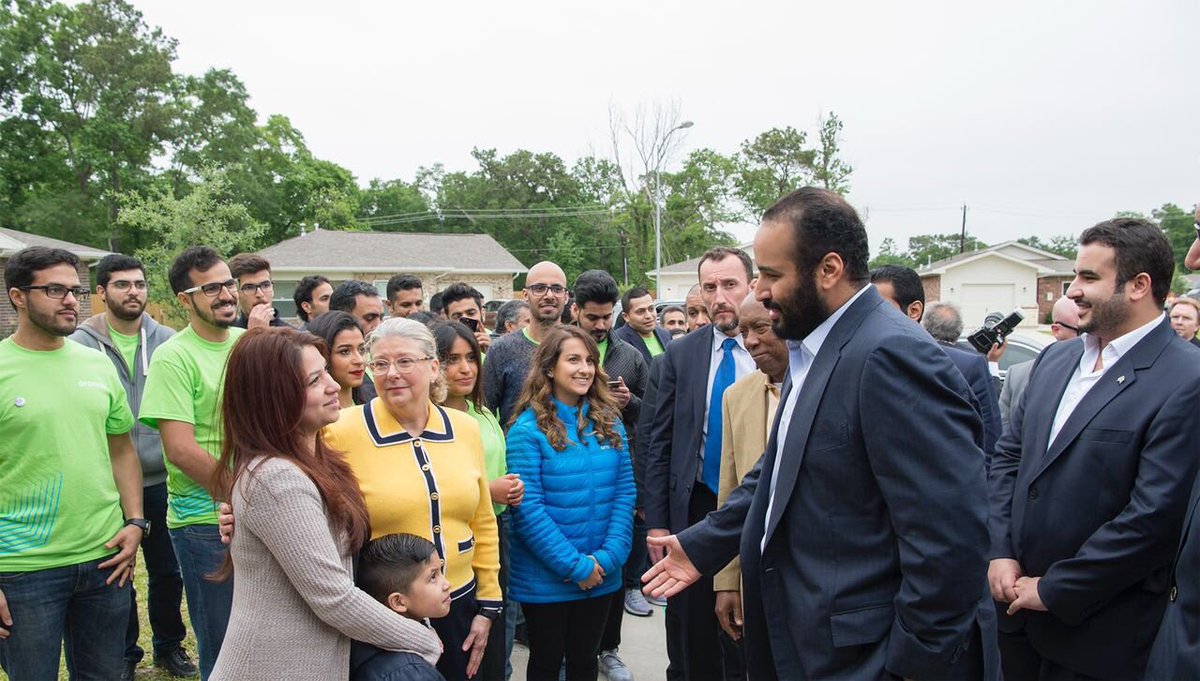 kbsalsaud's tweet photo. In Houston HRH the Crown Prince inspected houses damaged by hurricane Harvey and rebuilt with help of Saudi volunteers from @Handbyhandorg. His Royal Highness thanked them for their efforts that illustrates the best of Saudi youth. https://t.co/0JMKs8MHJi
