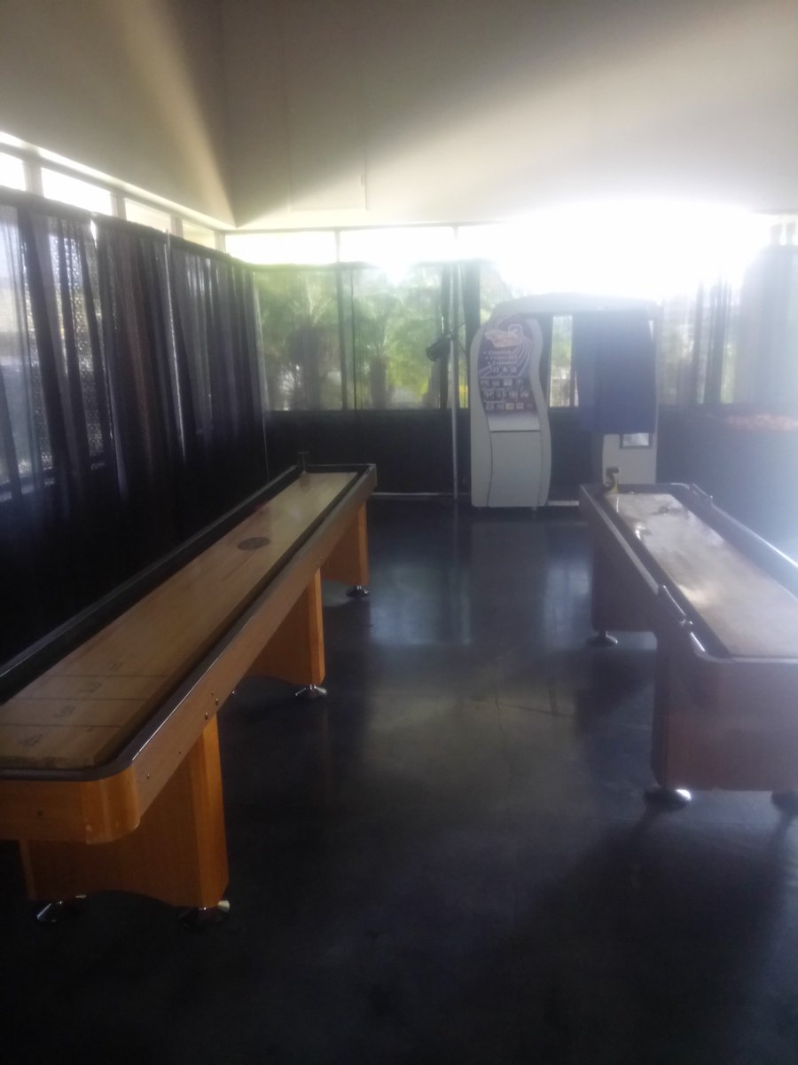 A nice game setup we did for a wedding at the Business Expo Center in Anaheim.
-
We are a party and game rental service located in Los Angeles. 
#PartiesByGems #ArcadeRentals #NorthHollywood #Classic #Games #Basketball #Skeeball #PhotoBooth #TheSimpsons #Apu #TheWalkingDead #NBA