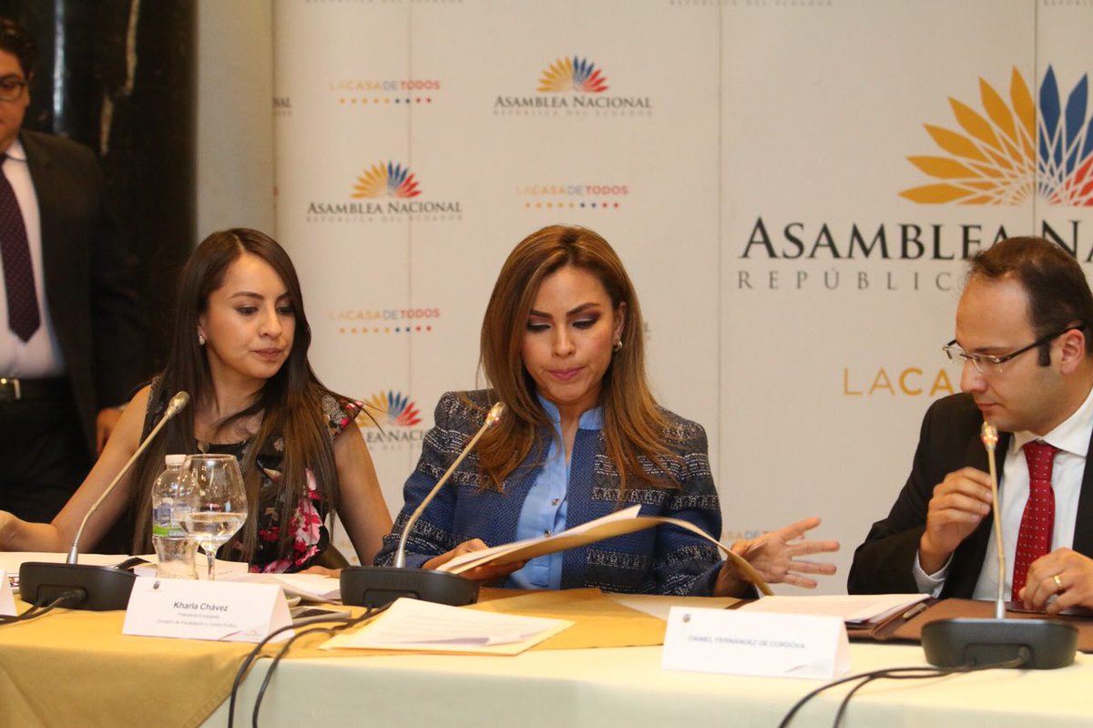 Daniel Fernández de Córdova explica: “Durante el tiempo que ejercí como Contralor Subrogante, no participé en ningún proceso de análisis de gastos especiales, menos aún suscribí indicio de responsabilidad penal alguno, al respecto de este tema”.
#JuicioPolítico
#CarlosBacaM