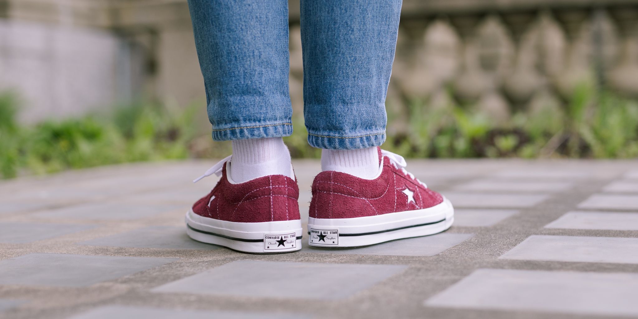 Titolo "NEW IN! Converse One Star Ox - Deep Bordeaux/White/White SHOP HERE: https://t.co/joY8Hn6qYY https://t.co/fMNAivld3B" X