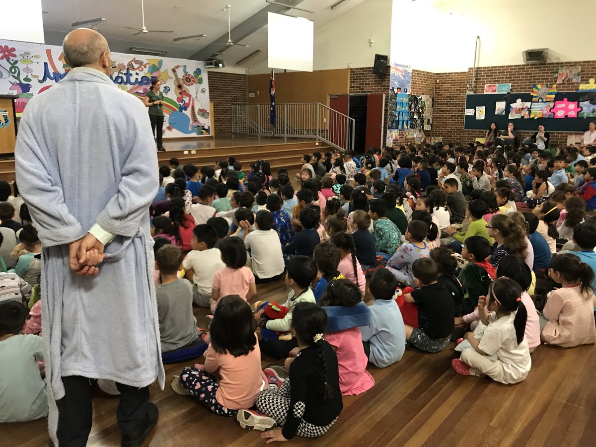 K-2 #greenevent PJ Movie day! <a href="/Md910Michael/">Michael Duffy</a> overlooking our wonderful Green students. 🍿 to come! #LPS