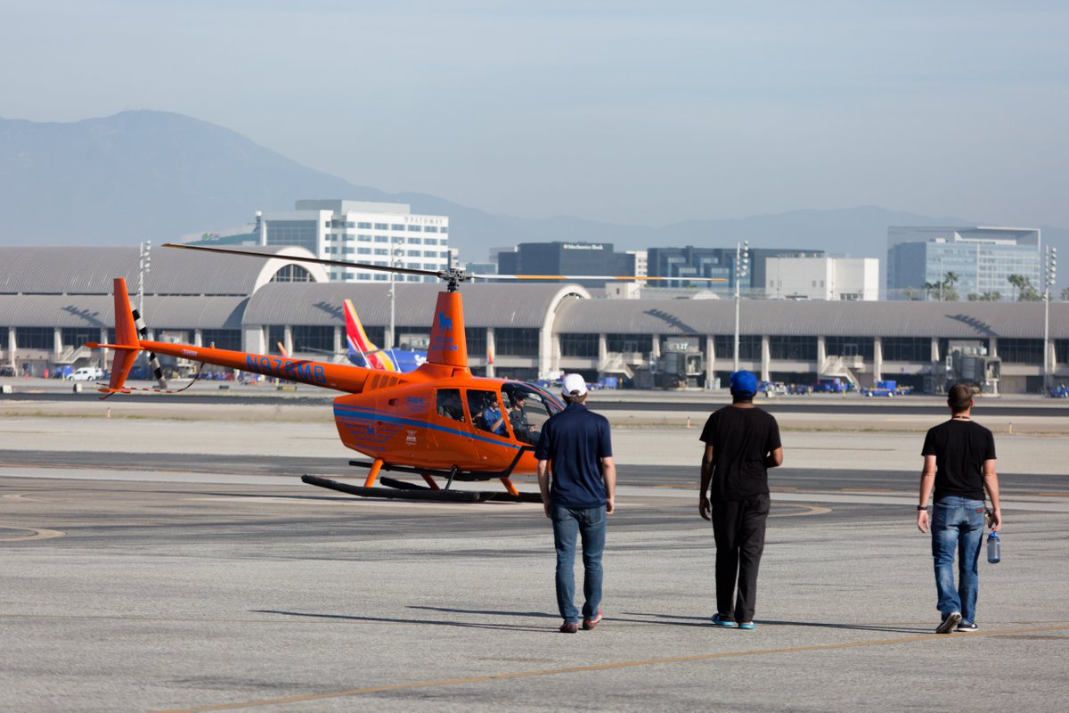 rogue_aviation's tweet photo. Did you check out our new #financial options to #flyrogue? We've recently partnered with #PilotFinance, to help provide #financialaid for your #flightschool training! Come #fly with us at #JohnWayneAirport in #OrangeCounty, CA!
More info ➡️ https://t.co/GzwTe2hevY https://t.co/XIUMZCMOPr