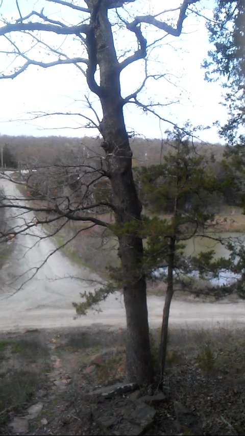 MultiCareerGirl's tweet image. Instagram is acting up, so here is me showing off that Oklahoma does have the occassional nice day. #weatherresearch #alittlewindy #warmish