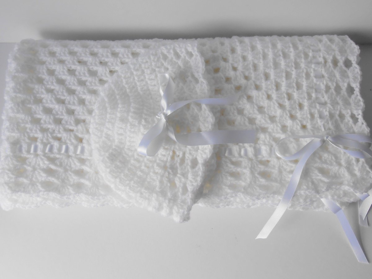 Walsh11Della's tweet photo. https://t.co/J061xyAXvx #newbabygift #etsyfinds #ERTG #handmadehelper #hsdRT https://t.co/opQNAVcdQD