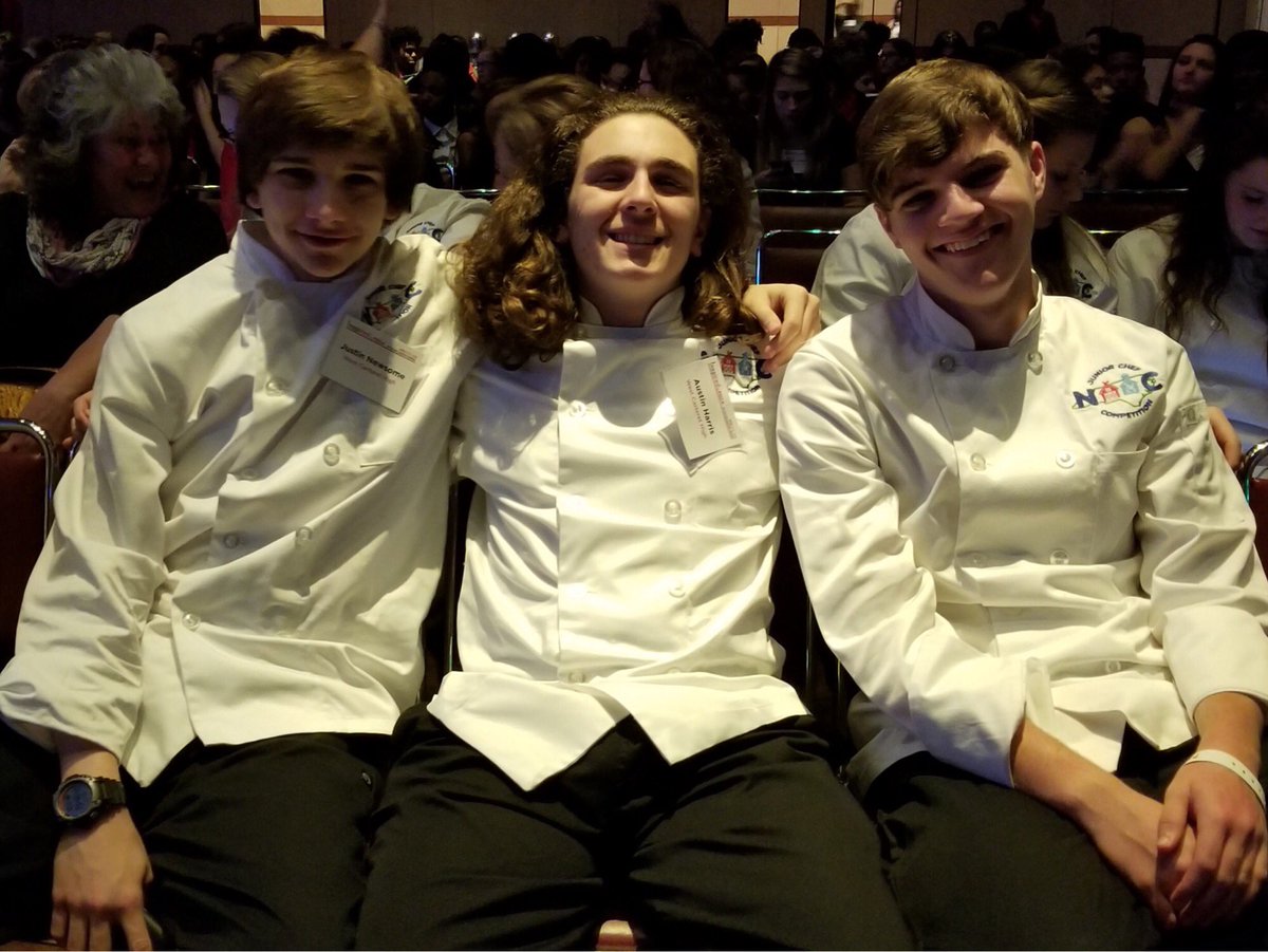 Allison Dees tweet media