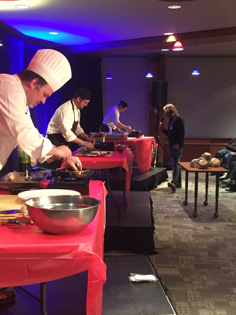 MacSSC's tweet photo. All this talk about food makes us hungry! Thank you @MacHospitality for filling our plates with delicious food this evening! #MacBlockParty https://t.co/9A44ncq0vw