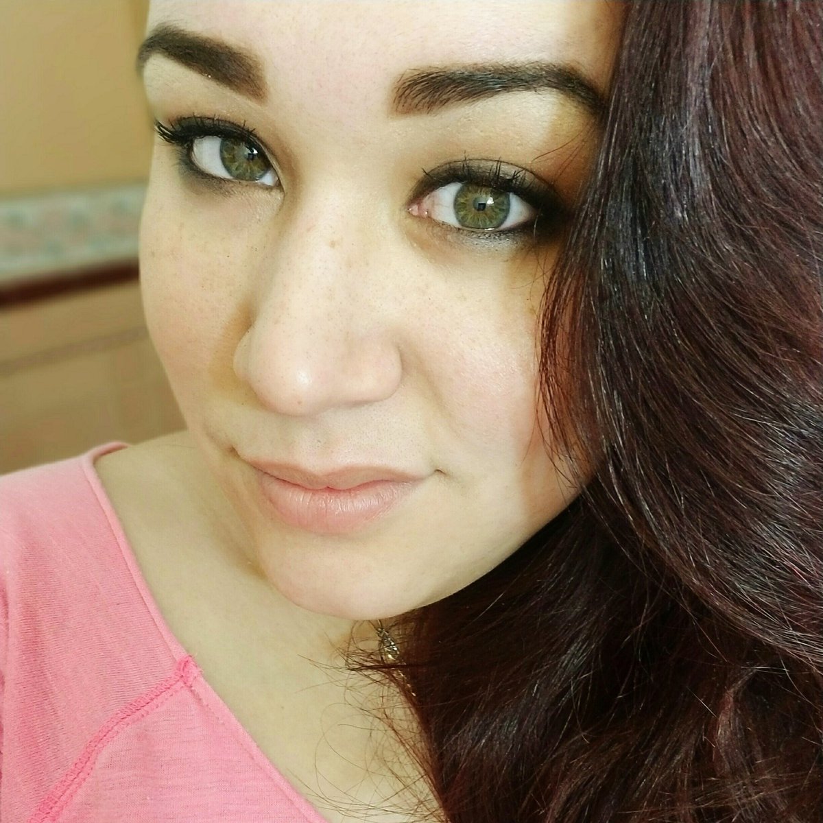 i_am_MzTiNa's tweet photo. #NewProfilePic #frecklesout https://t.co/dnUN0nugOQ