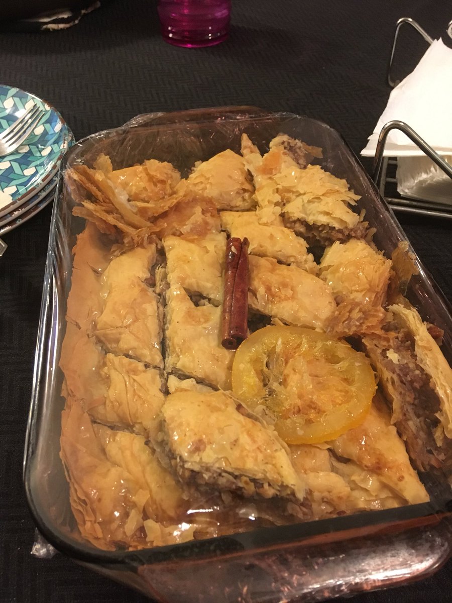 GreekSTL's tweet photo. The best part of #GreekEaster #Pasxa2018 https://t.co/Y39pApHd29
