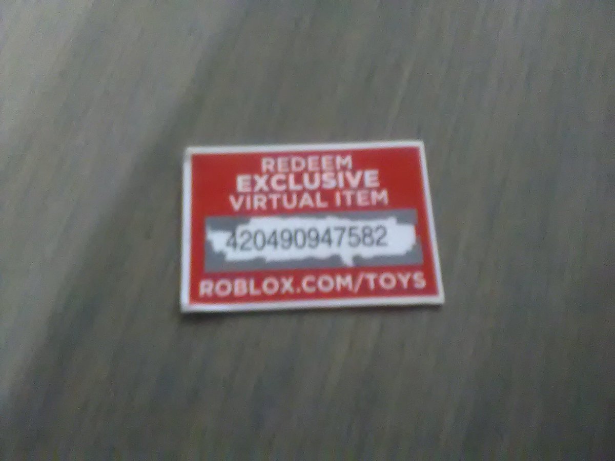 Skeletalreality On Twitter Used Toy Code Giveaway Rt To Enter Be Sure To Have Dms Open In Case You Win So I Can Give The Code - roblox codes redeem toys have not use