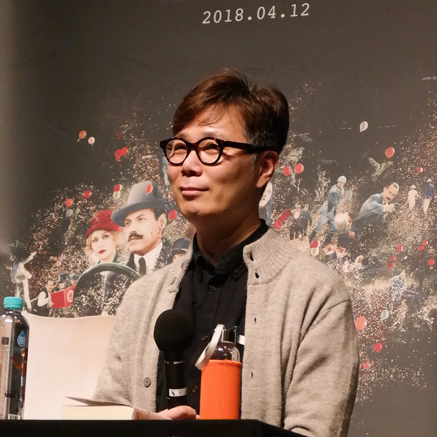 지난주, <맨 오브 마스크> 시사회와 함께 김영하 작가의 GV가 열리기도 했는데요. 소설 『오르부아르』에서 상상으로 채우기 어려웠던 화려한 시각적...