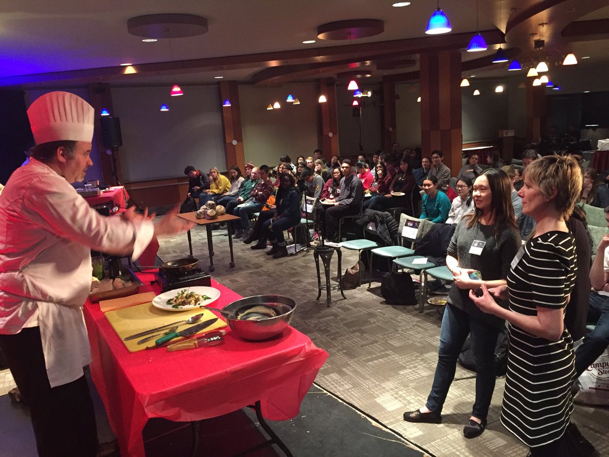 MacSSC's tweet photo. Chefs present their dishes to our judges. #MacBlockParty https://t.co/OUlnKLCRvb