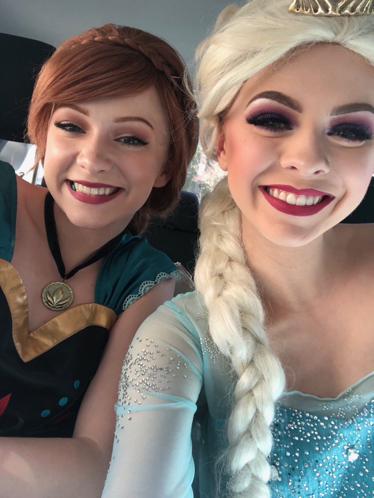 Putnam_Parties's tweet photo. Sorry for the snowy weather. This duo had a lot of parties this weekend 😉❄️ https://t.co/LnqjuwqT2q