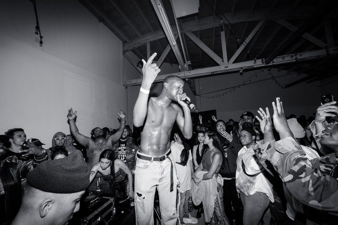 thehundreds's tweet photo. Here's what happened at #SPITSET this weekend, featuring @AlexanderSpit, @VillainPark, @Buddy, @MiaCarucci and more // Photos by @paolofortades https://t.co/f0JXwVVo2Y https://t.co/Sg8zdXFjYq