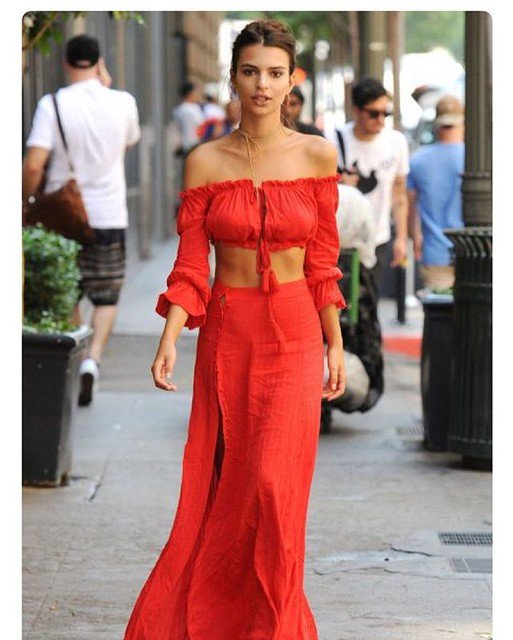 QuibellPaul's tweet photo. #emilyratajkowski #emilyratajkowskistyle #emrata #emilyratajkowskisnapchat #emratastyle #topmodelssquad #model #fashion #emratajkowski #... https://t.co/XZndTCbTlm