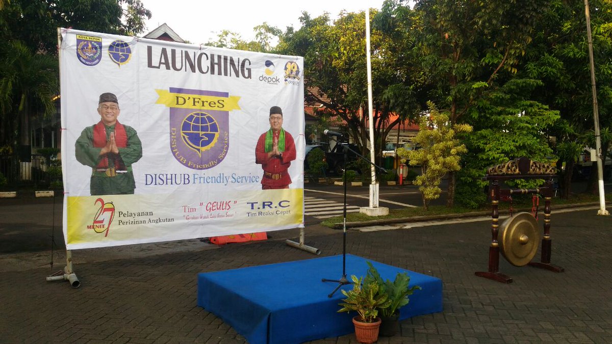 Tingkatkan terus pelayanan untuk warga Depok. <a href="/pemkotdepok/">PEMERINTAH KOTA DEPOK | #AyoPakaiMasker</a> <a href="/Dishub_Dpk/">Dishub Kota Depok</a> @atcs_dishub Friendly Service. Semoga bermakna untuk kebaikan. 
#hutdepok19 #depokfriendlycity #depokbersahabat #depokberbagi #depokberkolaborasi