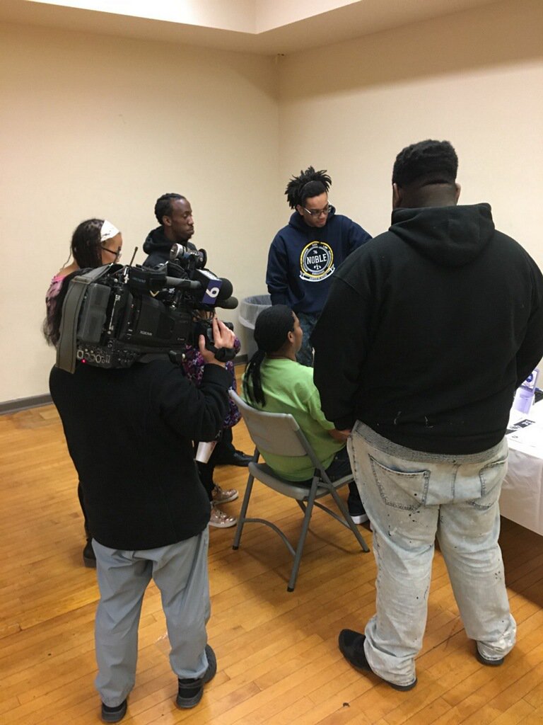 NOBLEChiMetro's tweet photo. Noble Traffic Safety program with CPD 7th District: Prom With A Purpose #statefarm #noble #trafficsafety #cpd #chicago #chicagopolicedepartment #promwithapurpose https://t.co/ias0wP8YIT
