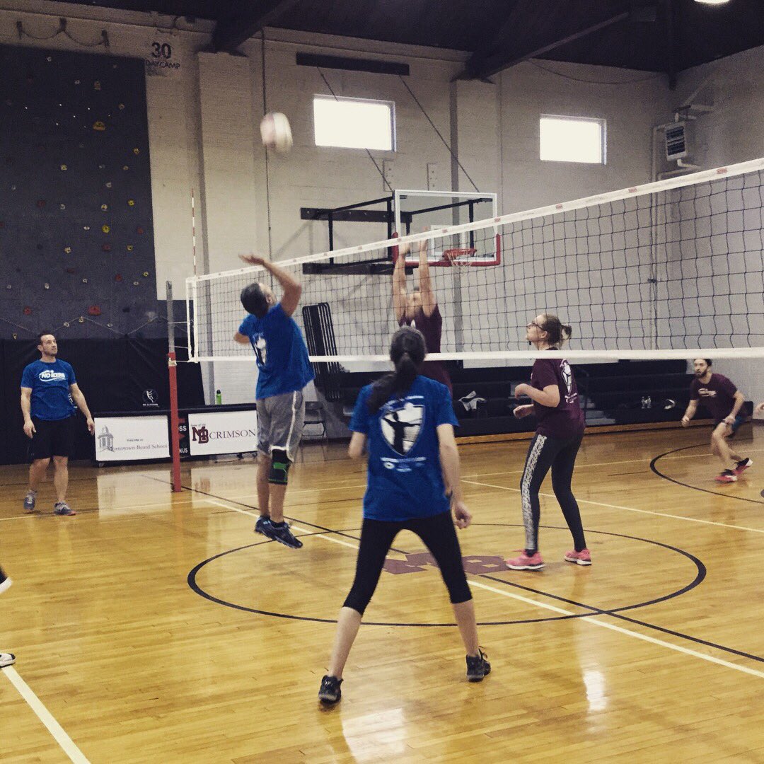 NoIdeaSports's tweet image. Another Monday night in the books #keepwinning #spikeon #noideasports