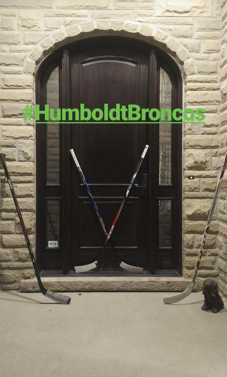 kburnham72's tweet photo. In honour of those lives lost and in support of those healing please donate blood if you can #HumboldtStrong https://t.co/0inQzxBj2f