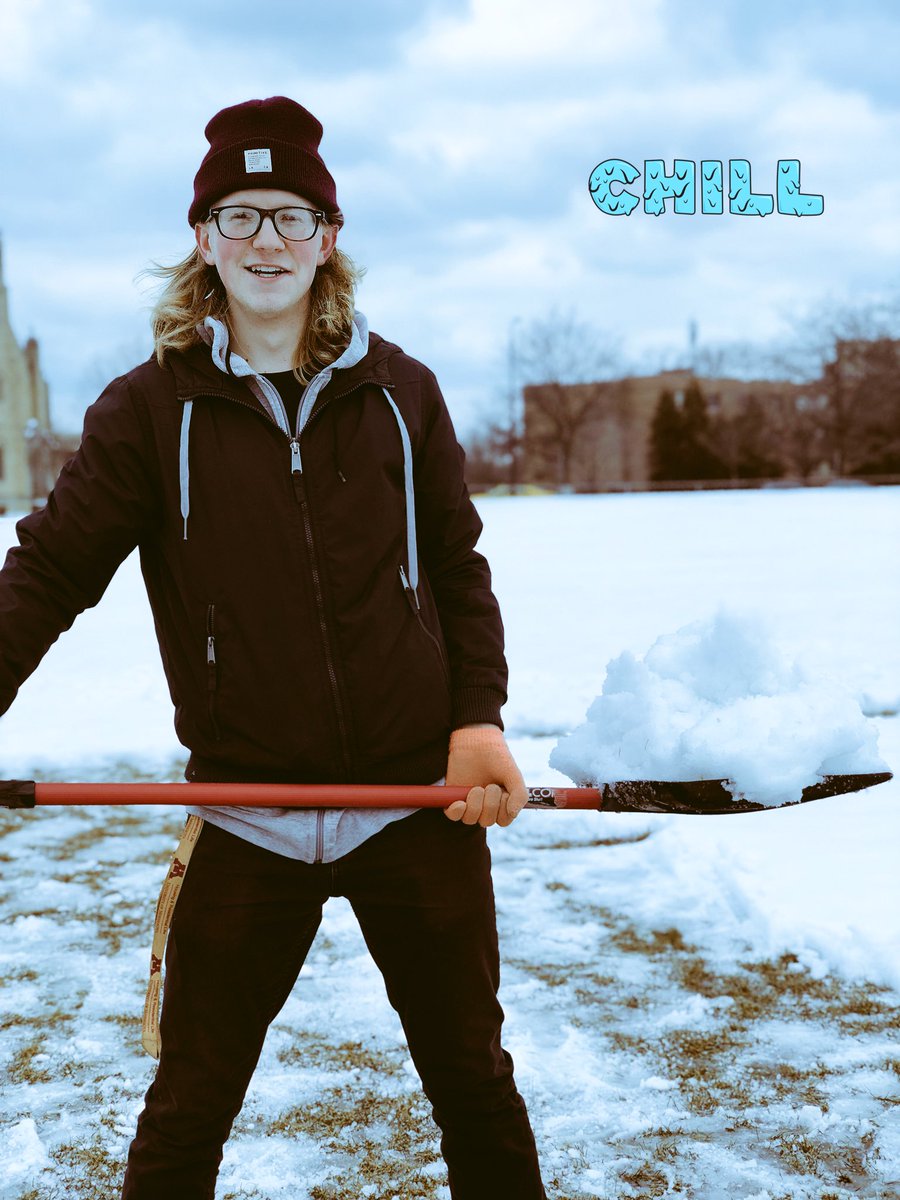 RevUltimate's tweet photo. We’re just tryna practice... 
#MNwinters #spring? #wecantpayfordomespace #ultimatefrisbee 
@UltiProblems @MinnesotaUlt @USAUltimate https://t.co/PHk79ykIJC
